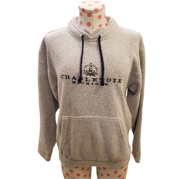Embroidered "Charlevoix Michigan" Sweatshirt Excellent Condition - Picture 1 of 4